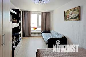 1-к квартира, посуточно, 38м2, 3/3 этаж