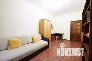 2-к квартира, посуточно, 74м2, 4/10 этаж