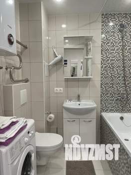 1-к квартира, посуточно, 40м2, 21/25 этаж