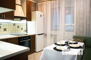 2-к квартира, посуточно, 56м2, 10/20 этаж