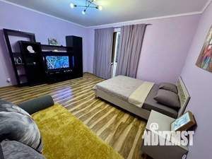 1-к квартира, посуточно, 53м2, 1/1 этаж