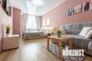 1-к квартира, посуточно, 40м2, 1/1 этаж