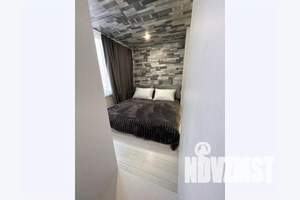 1-к квартира, посуточно, 42м2, 11/27 этаж