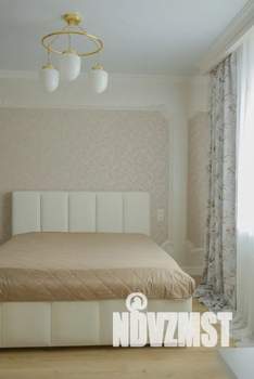 Студия квартира, посуточно, 40м2, 14/24 этаж