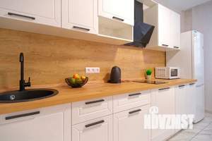 1-к квартира, посуточно, 40м2, 13/25 этаж