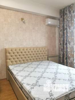 1-к квартира, посуточно, 42м2, 18/18 этаж