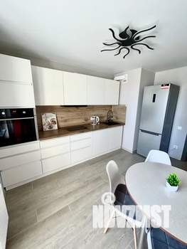 1-к квартира, посуточно, 45м2, 7/25 этаж