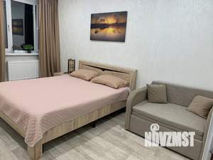 1-к квартира, посуточно, 38м2, 3/25 этаж