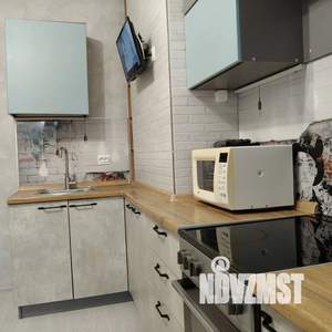 2-к квартира, посуточно, 68м2, 3/25 этаж