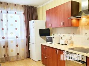 1-к квартира, посуточно, 55м2, 10/25 этаж