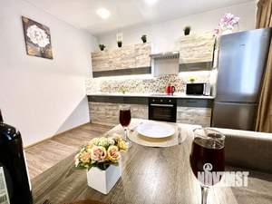 Студия квартира, посуточно, 36м2, 6/18 этаж