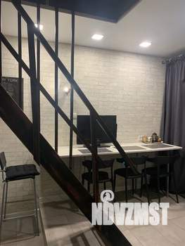 Студия квартира, посуточно, 40м2, 1/5 этаж