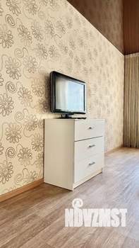 1-к квартира, посуточно, 48м2, 3/9 этаж