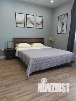 Студия квартира, посуточно, 35м2, 18/18 этаж