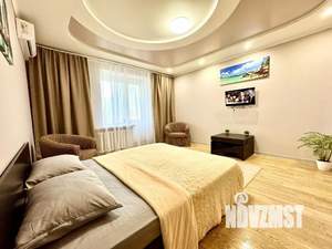 2-к квартира, посуточно, 75м2, 1/1 этаж