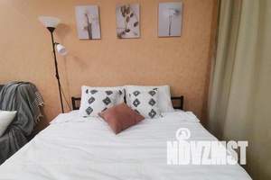 1-к квартира, посуточно, 48м2, 11/16 этаж