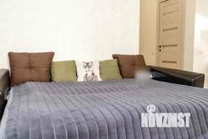 1-к квартира, посуточно, 42м2, 1/18 этаж