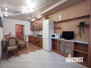 2-к квартира, посуточно, 70м2, 1/1 этаж