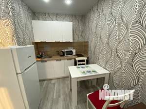 1-к квартира, посуточно, 40м2, 6/8 этаж