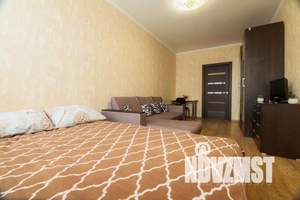 1-к квартира, посуточно, 41м2, 11/18 этаж