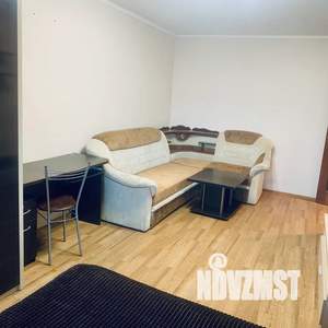 1-к квартира, посуточно, 32м2, 8/9 этаж