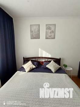 1-к квартира, посуточно, 36м2, 2/3 этаж