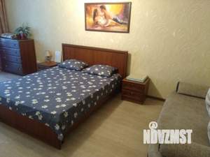 1-к квартира, посуточно, 35м2, 6/9 этаж
