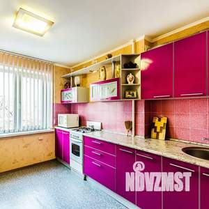 1-к квартира, посуточно, 34м2, 4/9 этаж