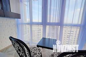 2-к квартира, посуточно, 42м2, 14/16 этаж