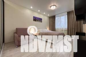 1-к квартира, посуточно, 40м2, 3/19 этаж