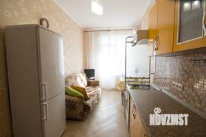 1-к квартира, посуточно, 58м2, 5/17 этаж