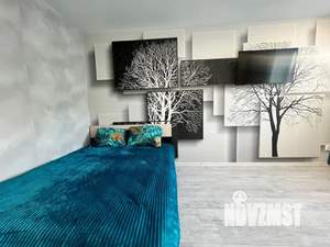 1-к квартира, посуточно, 35м2, 18/18 этаж