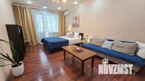 1-к квартира, посуточно, 44м2, 4/10 этаж