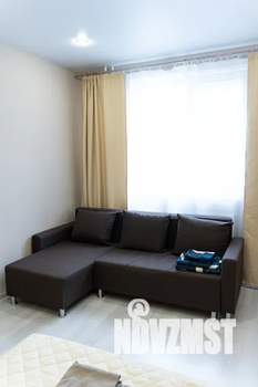 1-к квартира, посуточно, 44м2, 17/18 этаж