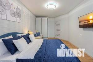 1-к квартира, посуточно, 47м2, 7/25 этаж