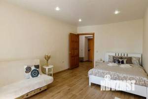 1-к квартира, посуточно, 44м2, 1/1 этаж