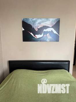 Студия квартира, посуточно, 31м2, 18/25 этаж