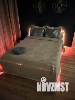 Студия квартира, посуточно, 33м2, 5/25 этаж