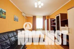 1-к квартира, посуточно, 72м2, 12/22 этаж