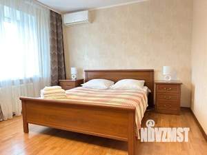 3-к квартира, посуточно, 100м2, 1/1 этаж