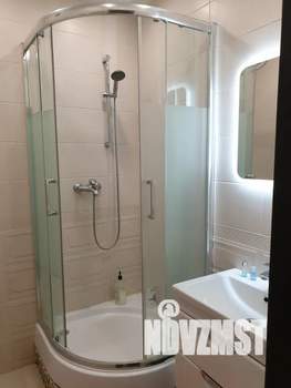 1-к квартира, посуточно, 45м2, 9/16 этаж