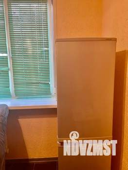 1-к квартира, посуточно, 40м2, 1/9 этаж