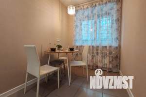 1-к квартира, посуточно, 30м2, 2/15 этаж