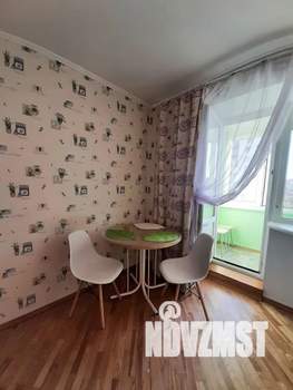 1-к квартира, посуточно, 37м2, 8/16 этаж