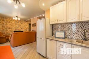 1-к квартира, посуточно, 70м2, 1/1 этаж