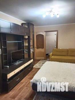 1-к квартира, посуточно, 42м2, 1/1 этаж