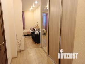 Студия квартира, посуточно, 35м2, 10/24 этаж