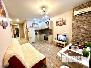 1-к квартира, посуточно, 50м2, 1/1 этаж