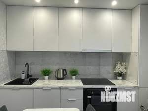 1-к квартира, посуточно, 45м2, 3/10 этаж