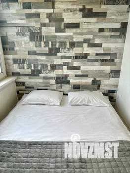 1-к квартира, посуточно, 42м2, 3/27 этаж